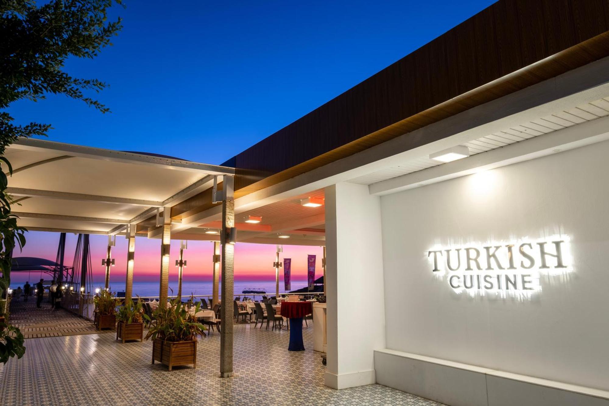 Long Beach Alanya Turkler Luaran gambar