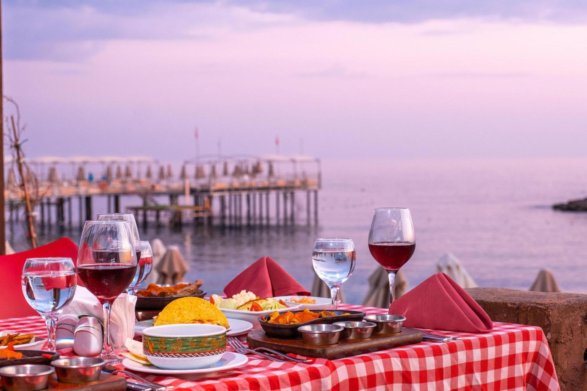 Long Beach Alanya Turkler Luaran gambar