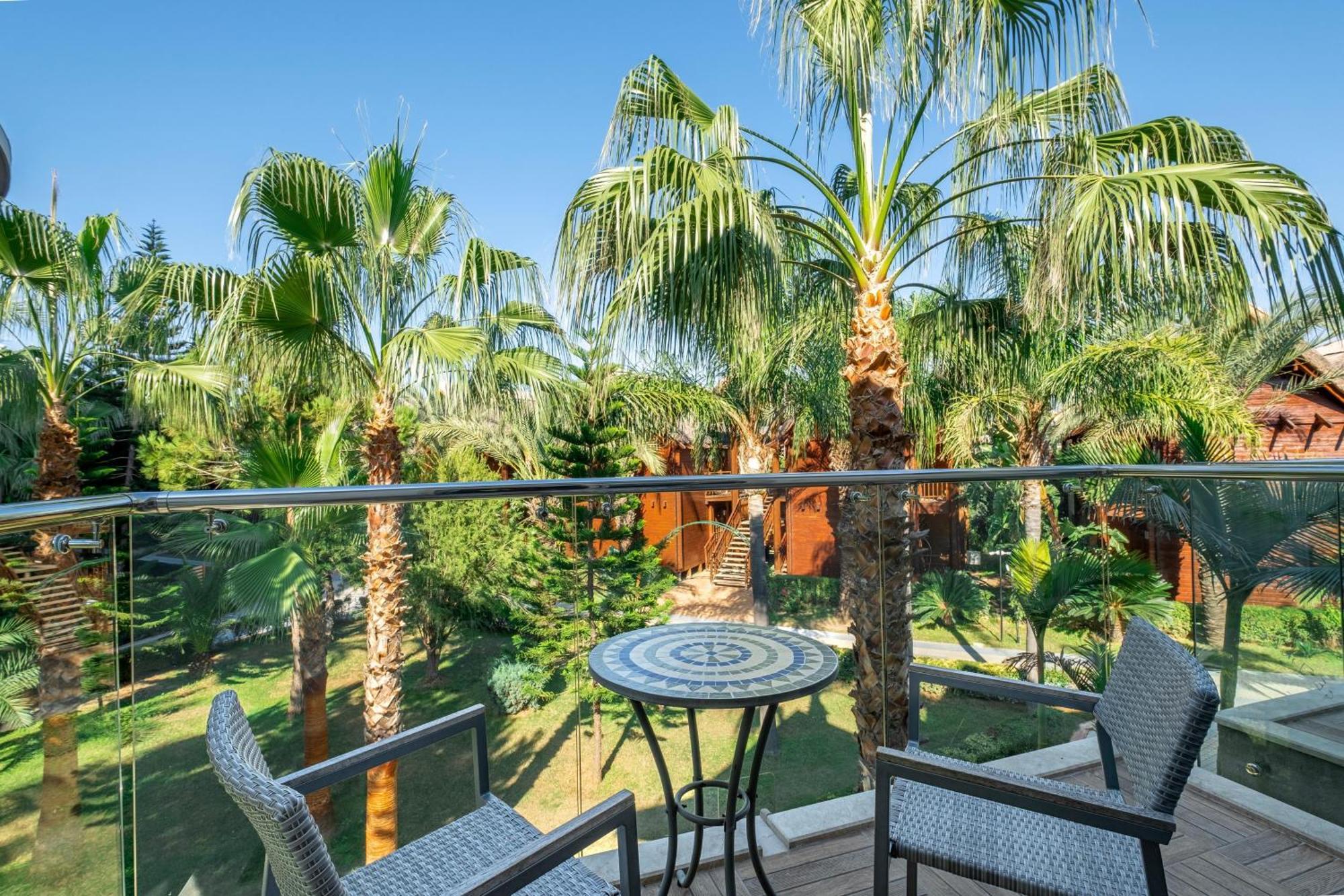 Long Beach Alanya Turkler Luaran gambar