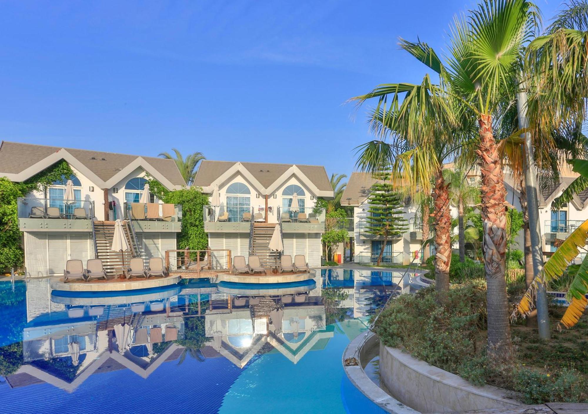 Long Beach Alanya Turkler Luaran gambar